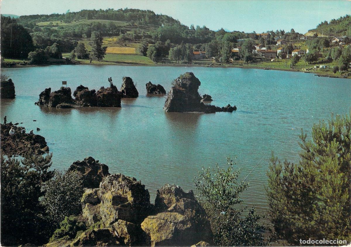 Postales: Postal de Francia - El Lago de la Cassi&egrave;re en Auvergne