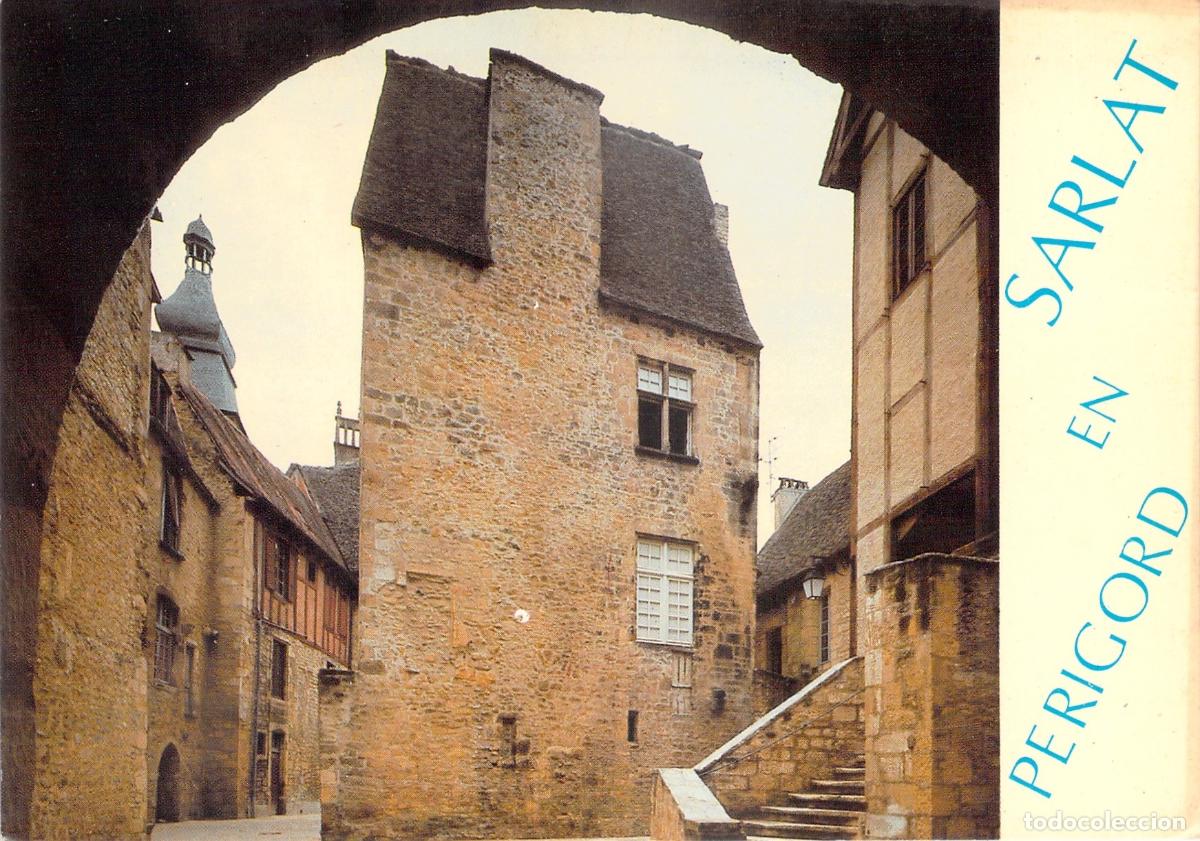 Postales: Postal de Sarlat-en-P&eacute;rigord, Dordogne - Calle y Casas Antiguas
