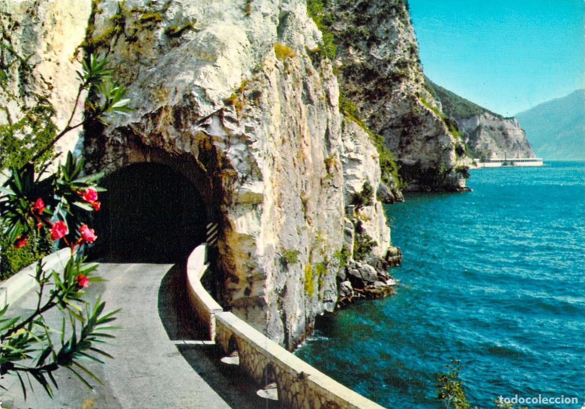 Postales: Postal del Lago de Garda y Carretera Gardesana Occidentale en Italia