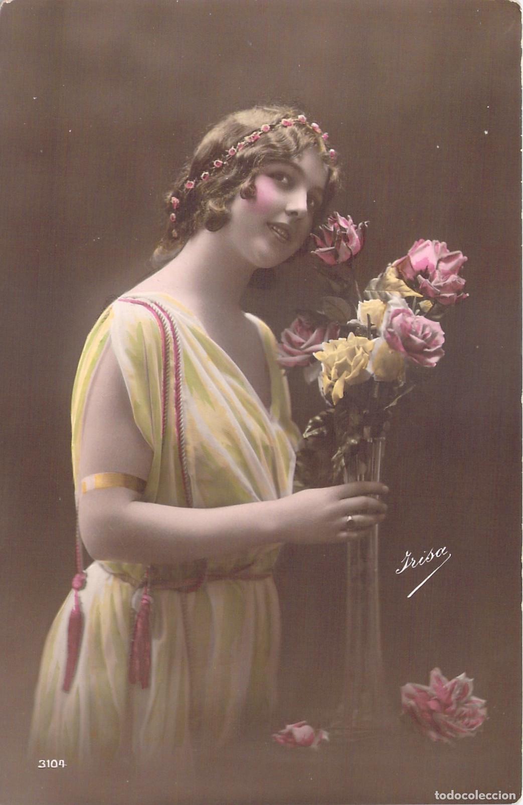 Postales: Tarjeta Postal Retrato Mujer con Flores Coloreada a Mano Francia