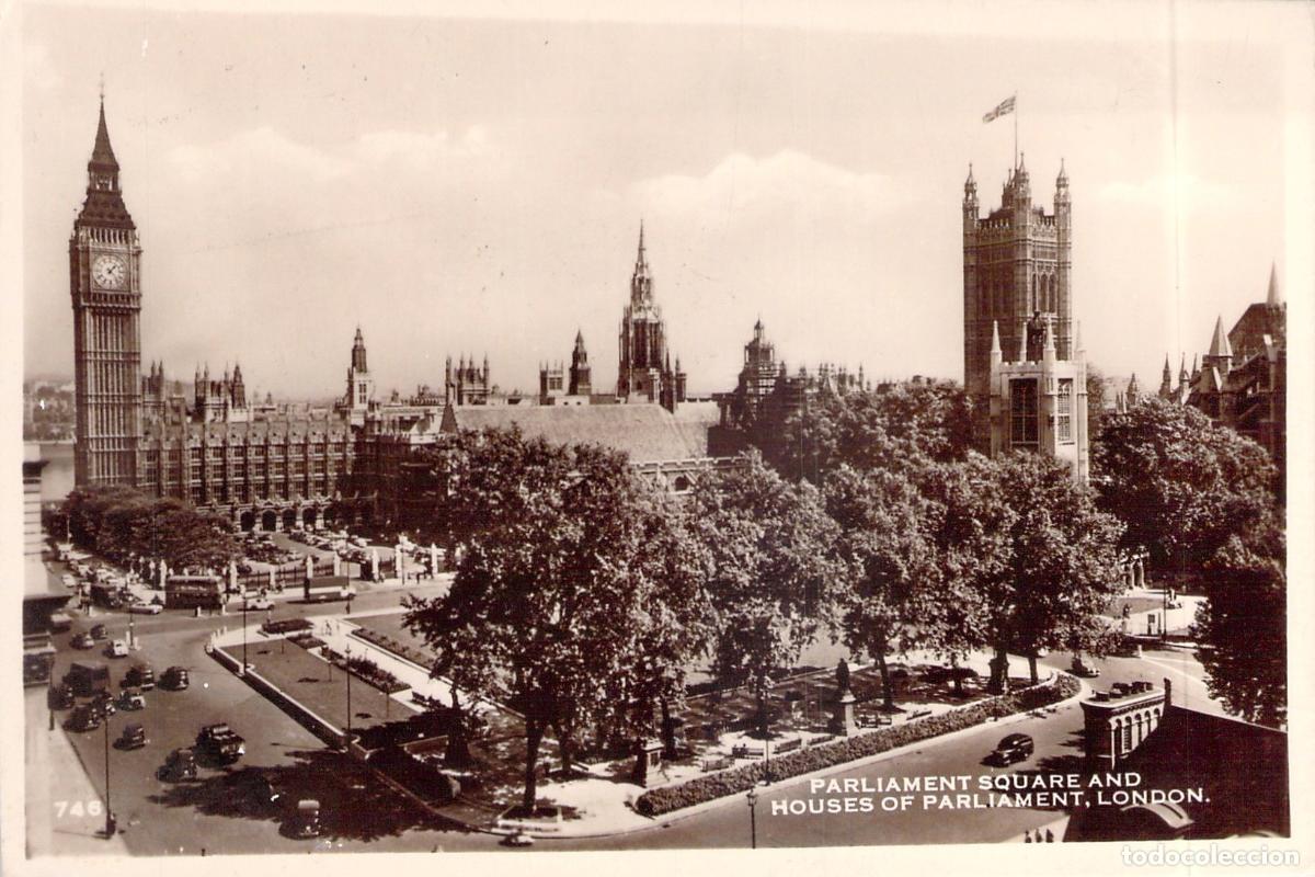 Postales: Postal de Parliament Square y las Casas del Parlamento en Londres