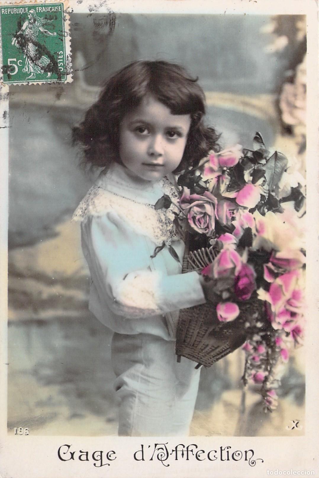 Postales: Postal Antigua de Ni&ntilde;o con Canasta de Flores - Gage d'Affection