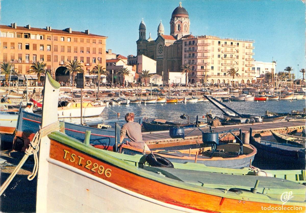 Postais: Postal de Saint-Rapha&euml;l - Rinc&oacute;n del Puerto y Bas&iacute;lica en la Costa Azul