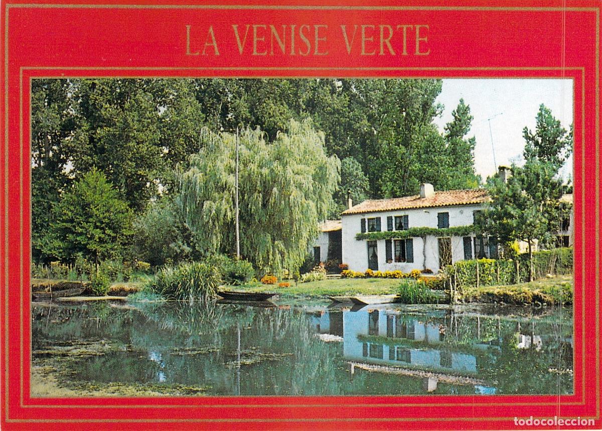 Postales: Postal de La Venecia Verde, Casa T&iacute;pica de Marais, Francia