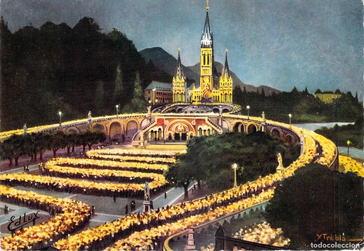 Postales: Postal de Lourdes: La Bas&iacute;lica Iluminada y Procesi&oacute;n de Antorchas