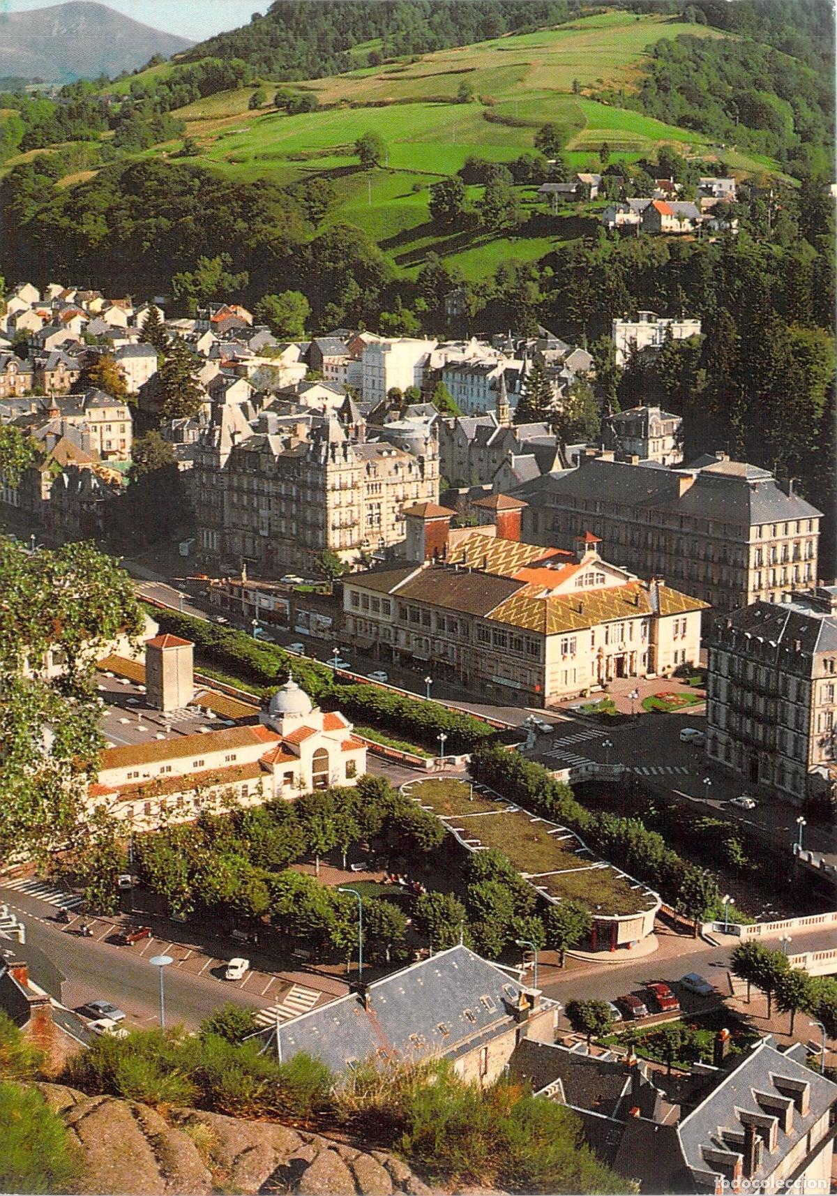 Postais: Postal de La Bourboule, Vista General y Rocher de l'Aigle, Francia
