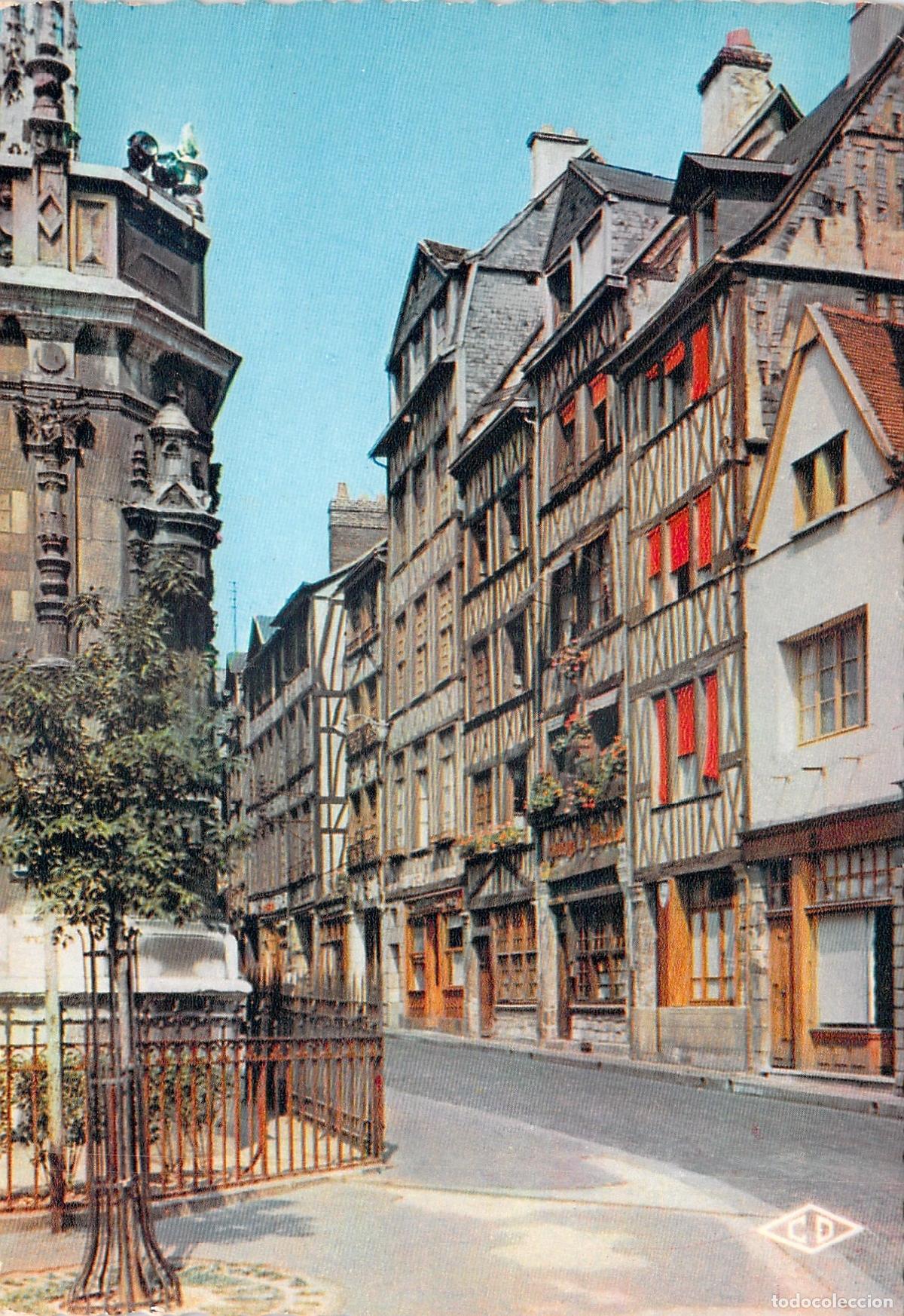 Postales: Postal de Casas Antiguas y la Iglesia Saint-Maclou en Rouen