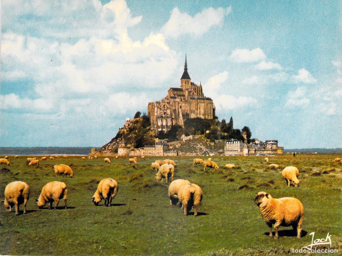 Postales: Postal del Mont Saint-Michel con Ovejas en los Prados Salados