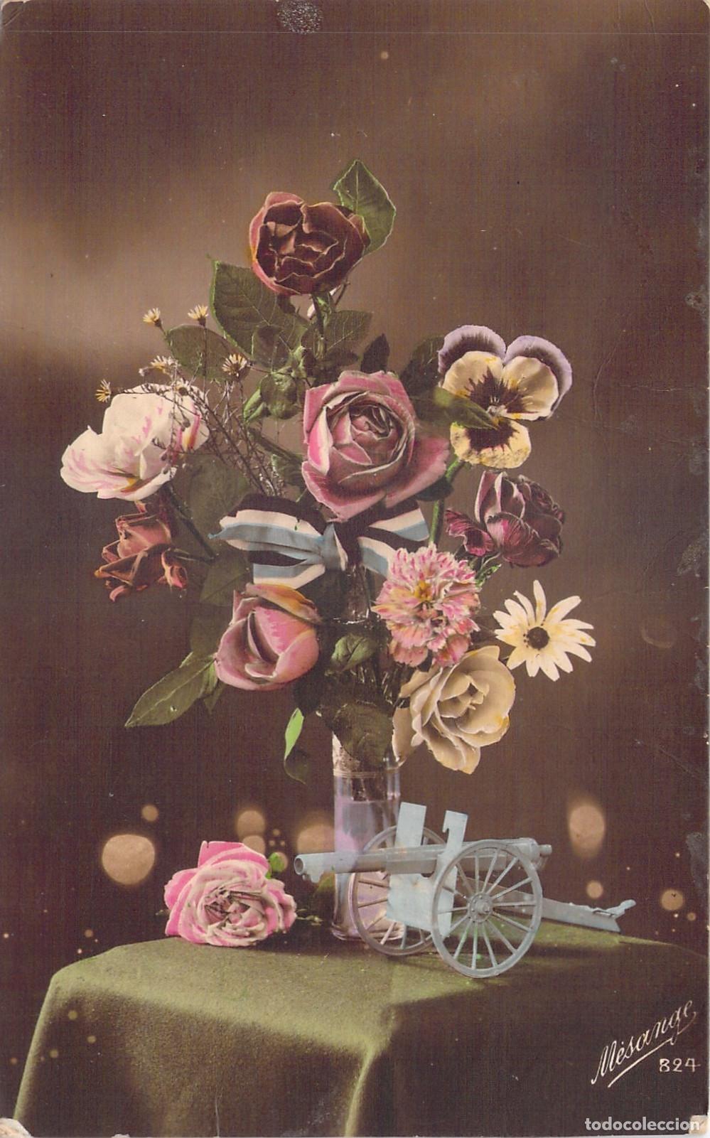 Postales: Postal de Flores con Ca&ntilde;&oacute;n Miniatura y Ramo de Rosas