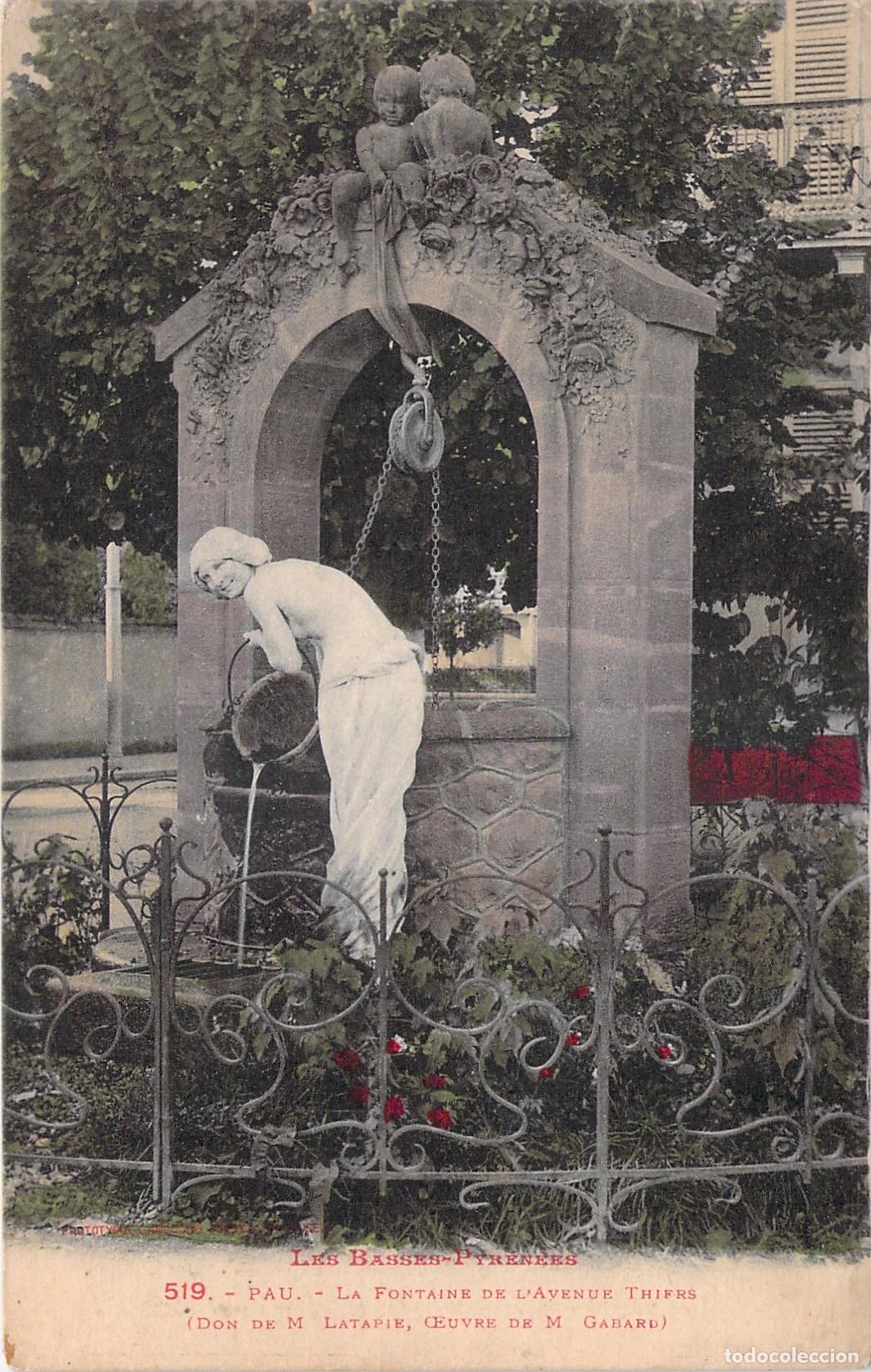 Postales: Postal de la Fontaine de l'Avenue Thiers en Pau, Francia