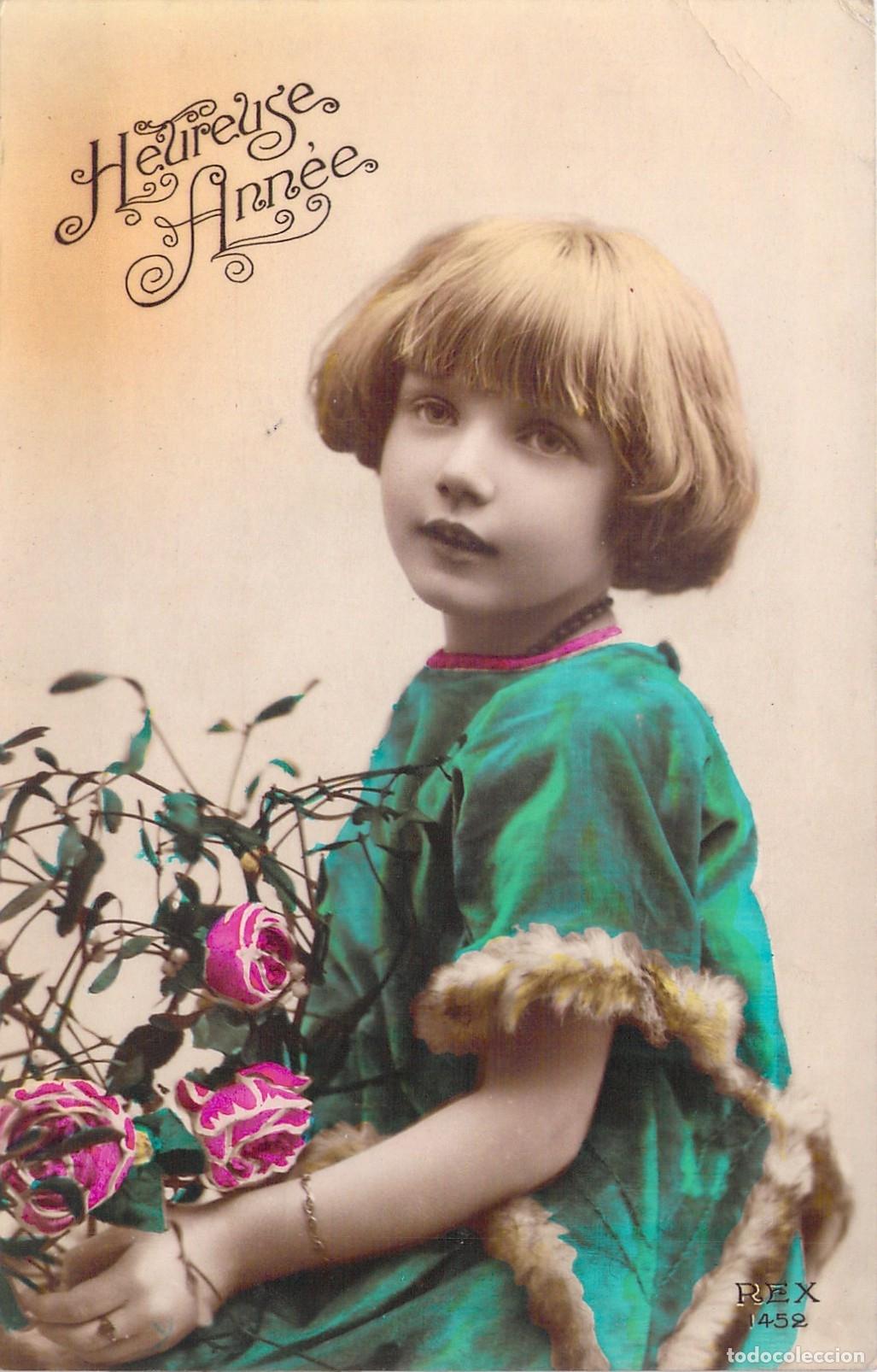 Postcards: Postal de A&ntilde;o Nuevo con Retrato de Ni&ntilde;a y Flores, Francia