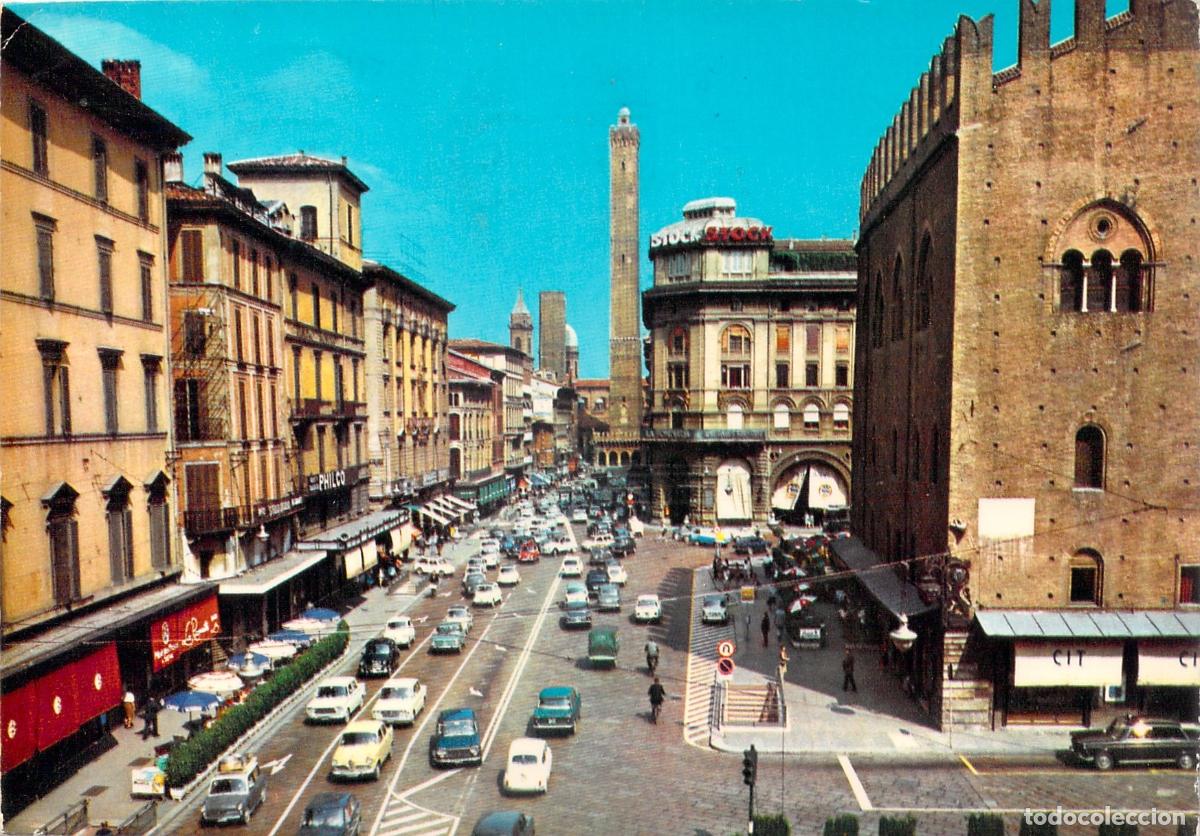 Postales: Postal de la Via Rizzoli y las Torres de Bolonia, Italia