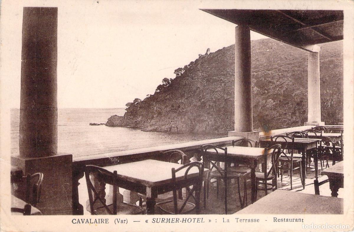 Postales: Postal Terraza Restaurante Surmer-Hotel en Cavalaire, Francia