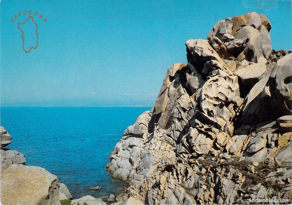 Postales: Postal de Santa Teresa di Gallura, Cerde&ntilde;a - Acantilados y Costa