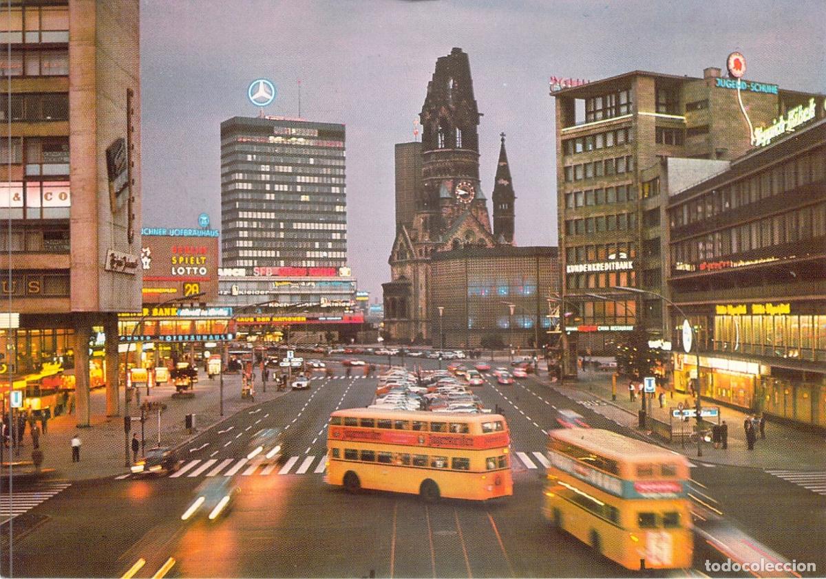 Postales: Postal Berl&iacute;n de Noche Europa Center y Ged&auml;chtniskirche