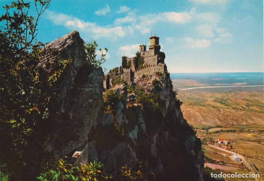 Postales: REPUBLICA DE SAN MARINO, LA PRIMERA TORRE Y PANOR&Aacute;MICA &ndash; ED.LA SOUVENIR 15 &ndash; S/C