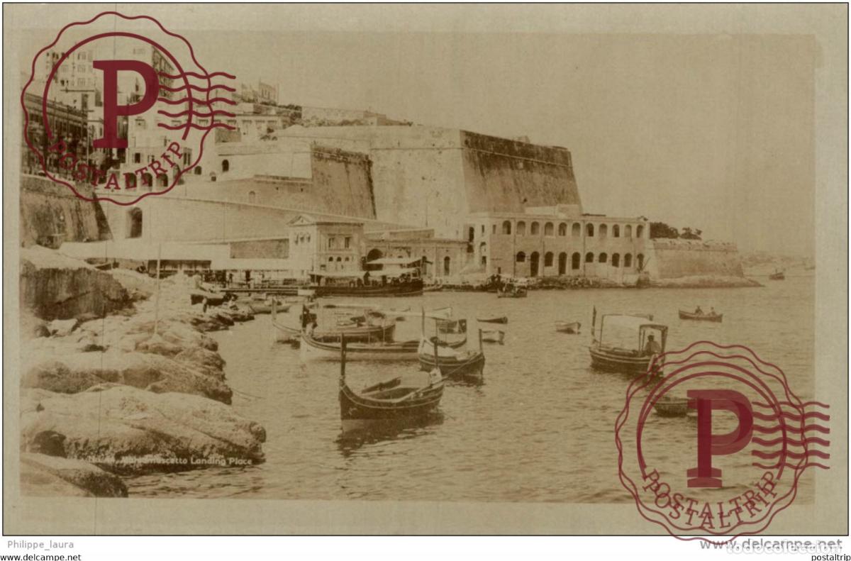 Postcards: Fotopostal Malta SAMUSCETTO LANDING PLACE