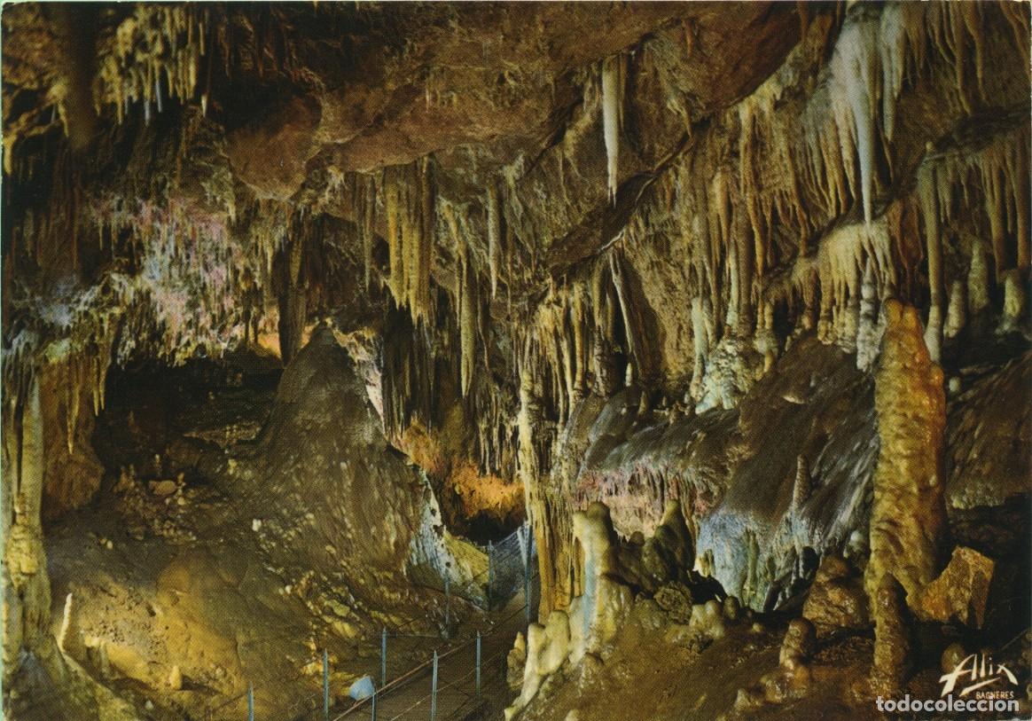 Postales: N&ordm; 1171-Le Grande Salle du Cervin. GROTTES DE MEDOUS. France. Sin circular. EDITIONS ALIX