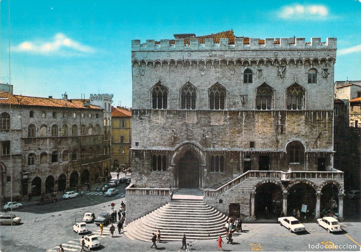 Postales: Tarjeta Postal de Perugia, Italia - Palazzo Comunale y Plaza