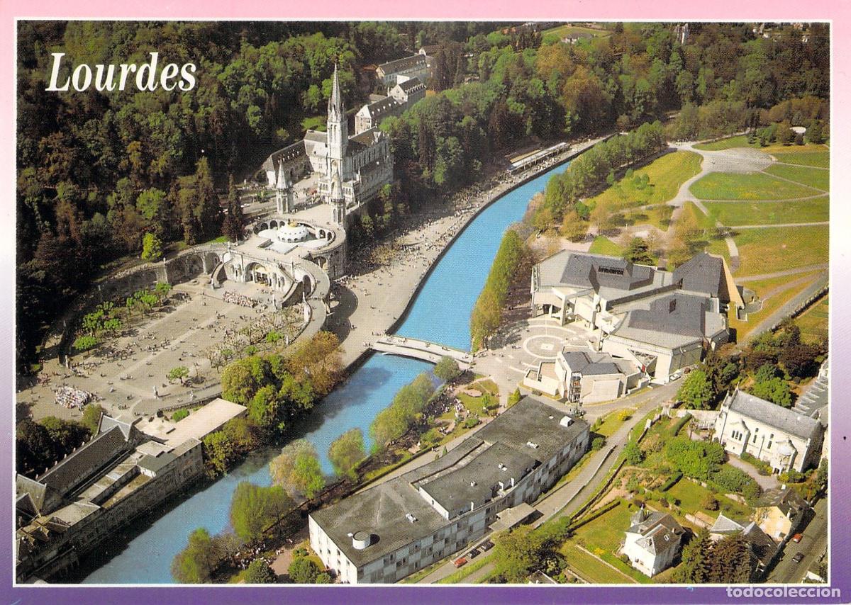 Postales: Postal de Vista A&eacute;rea de los Santuarios de Lourdes, Francia