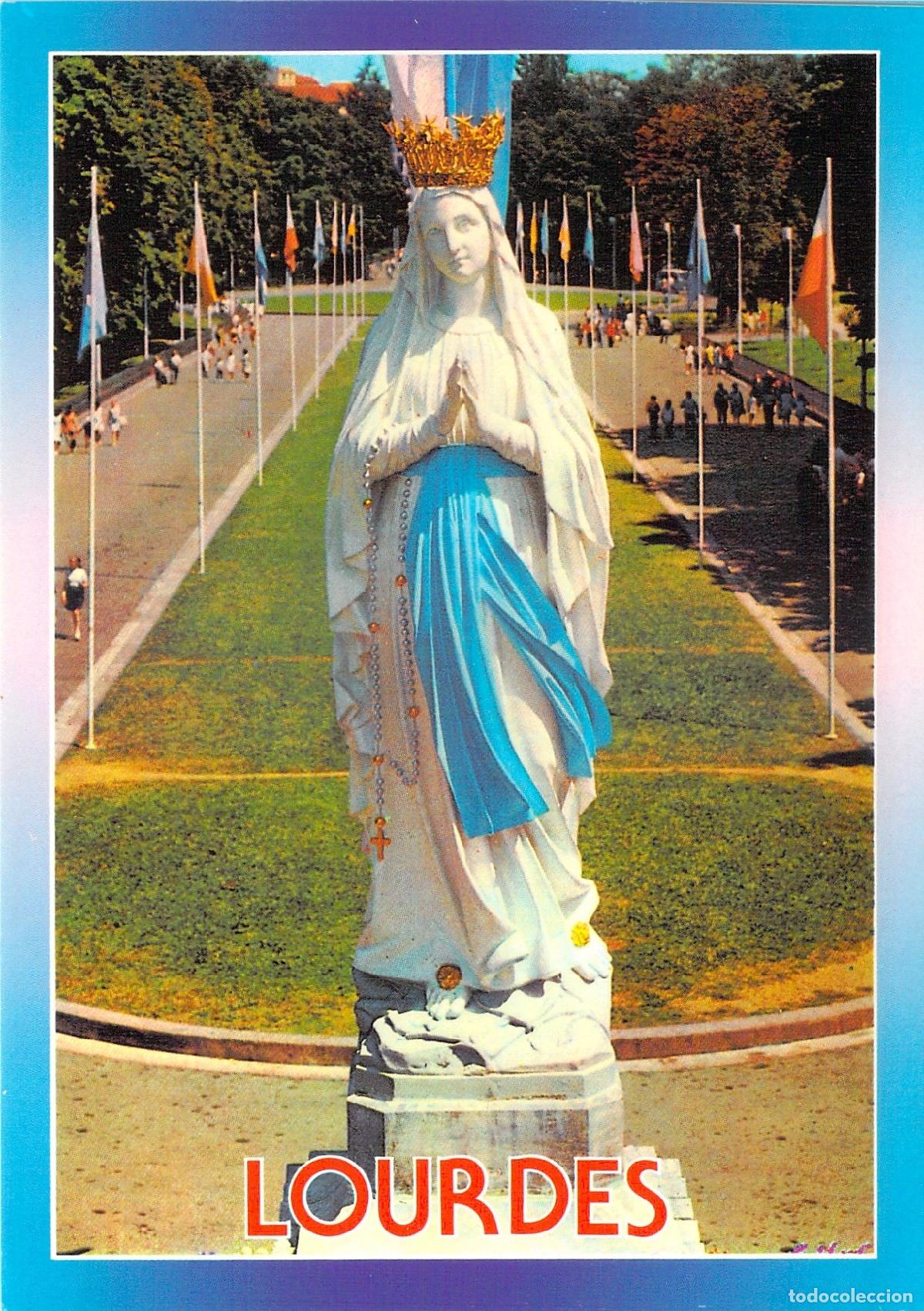 Postales: Postal de la Virgen Coronada en el Santuario de Lourdes, Francia