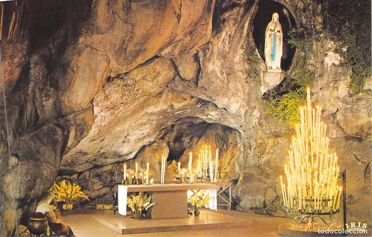 Postales: Postal de la Gruta Milagrosa en Lourdes, Francia