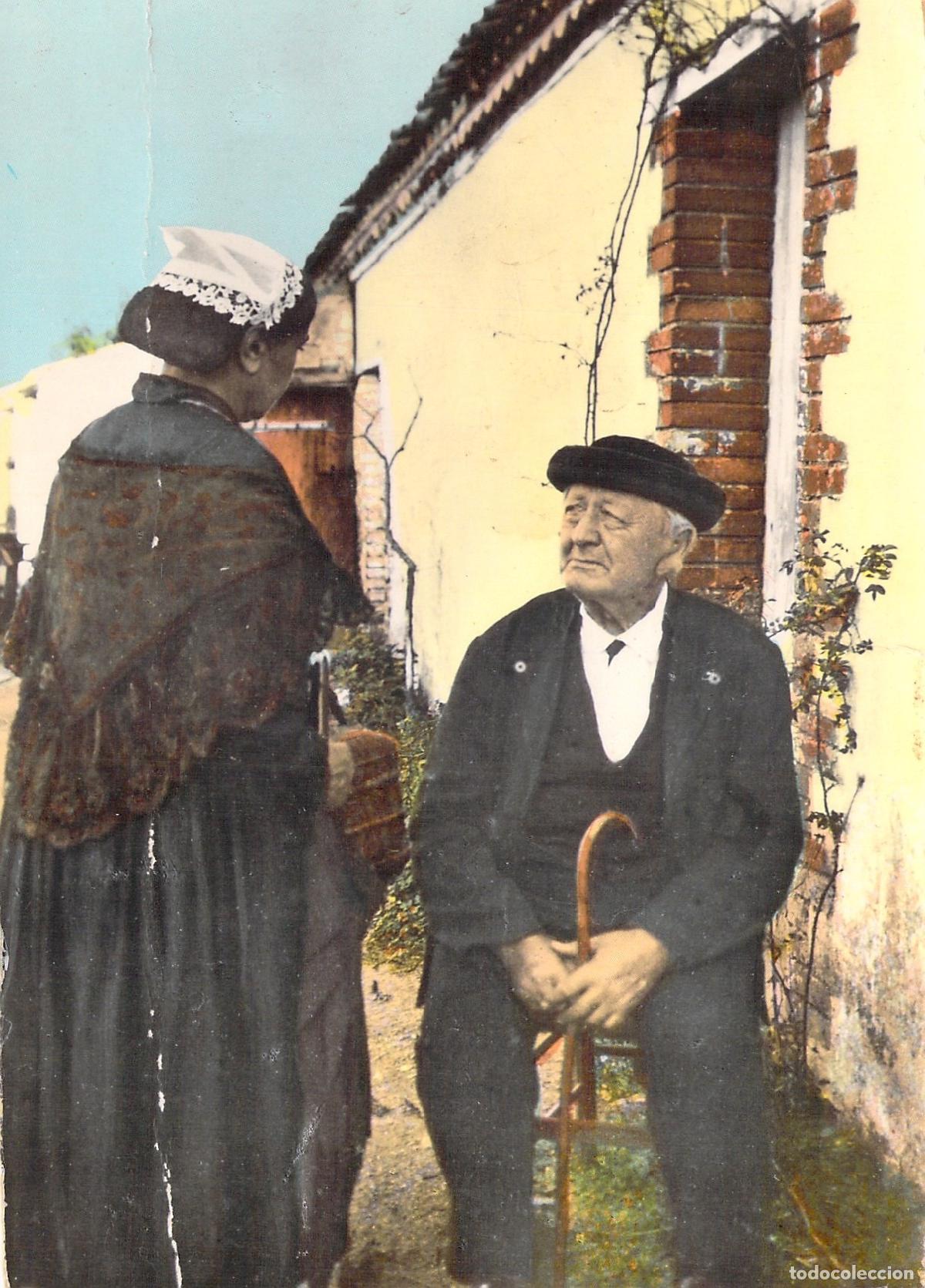 Postales: Postal Costumes Maraichins Retorno del Mercado Vend&eacute;e Francia