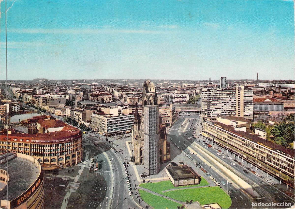 Postales: Postal de Berl&iacute;n: Vista desde el Europa Center y la Iglesia Memorial