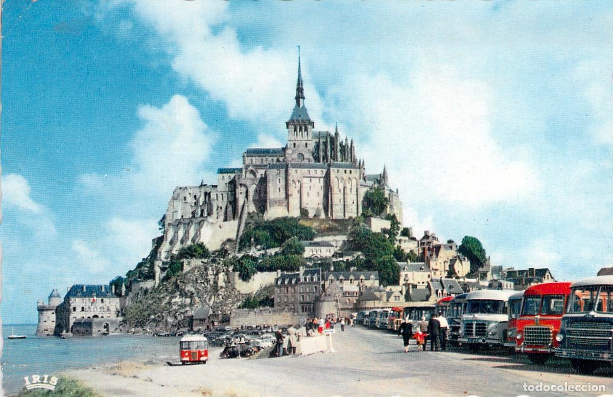 Postales: Postal de Mont Saint-Michel, Francia - Vista Panor&aacute;mica con Autobuses