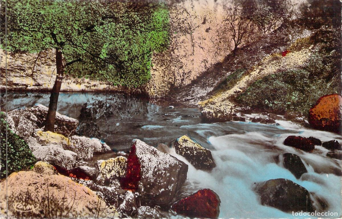 Postkarten: Postal Fontaine-de-Vaucluse Francia Source Haut Cascades