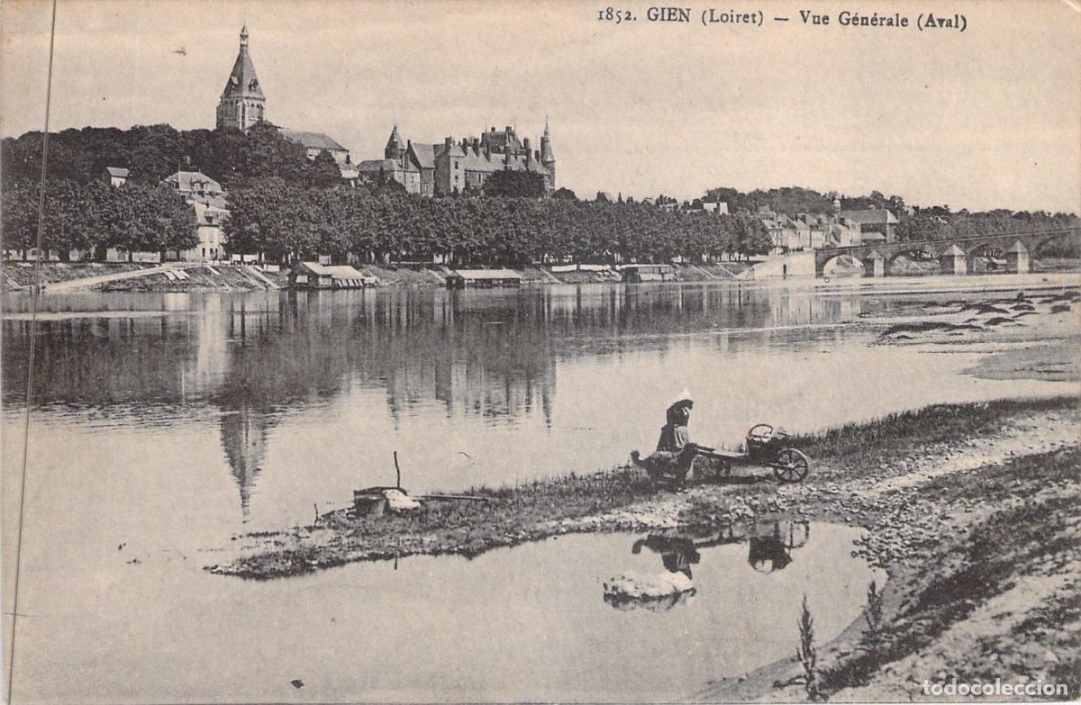 Postais: Postal de Gien, Francia - Vista General y R&iacute;o Loira