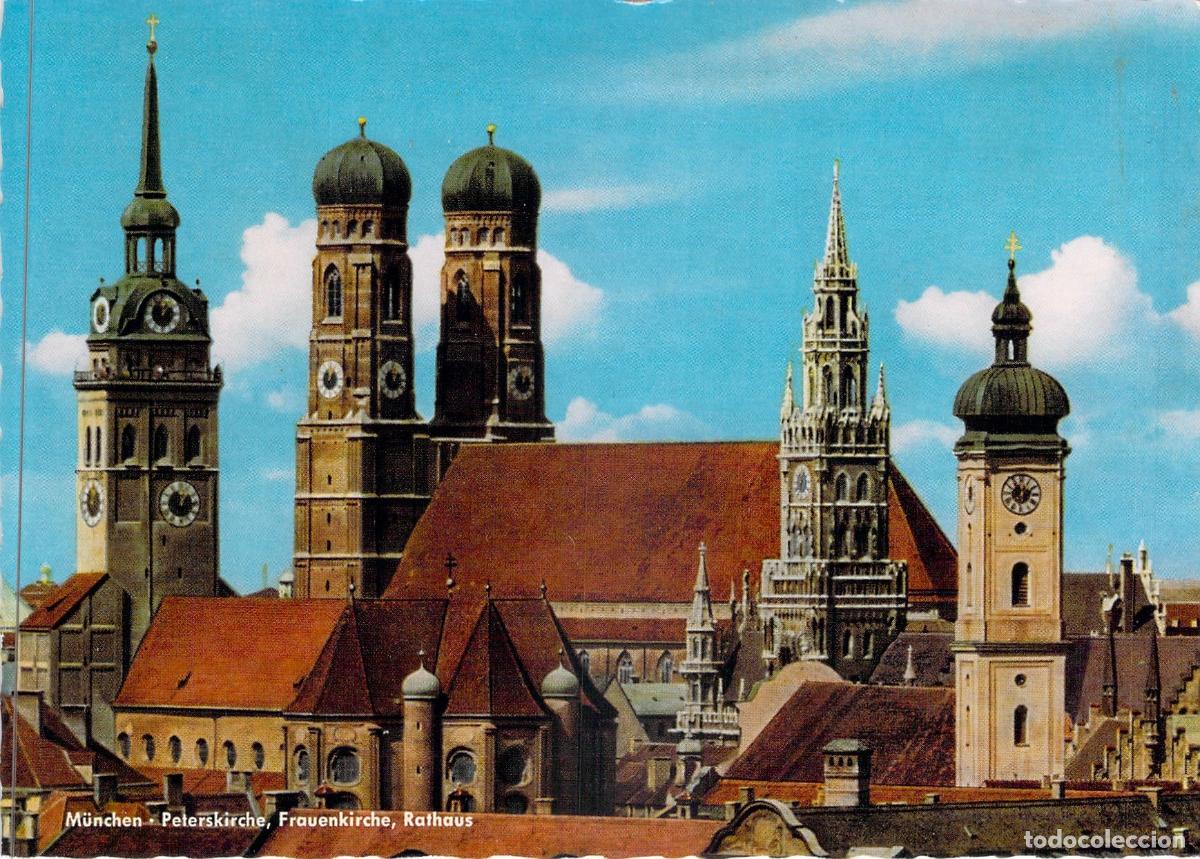 Postales: Postal de M&uacute;nich con Vista de Frauenkirche, Peterskirche y el Rathaus