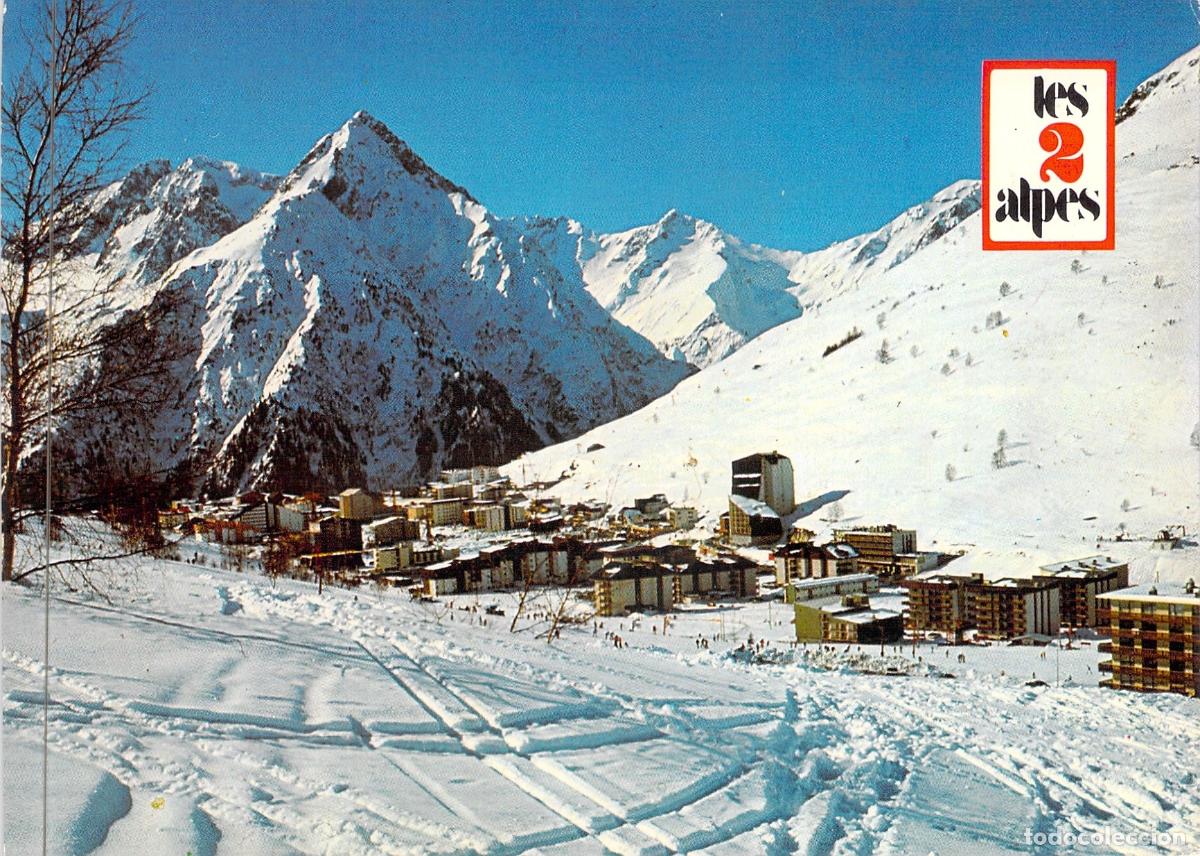 Postales: Postal de Les Deux Alpes, Vista General con l'Aiguille de Venosc