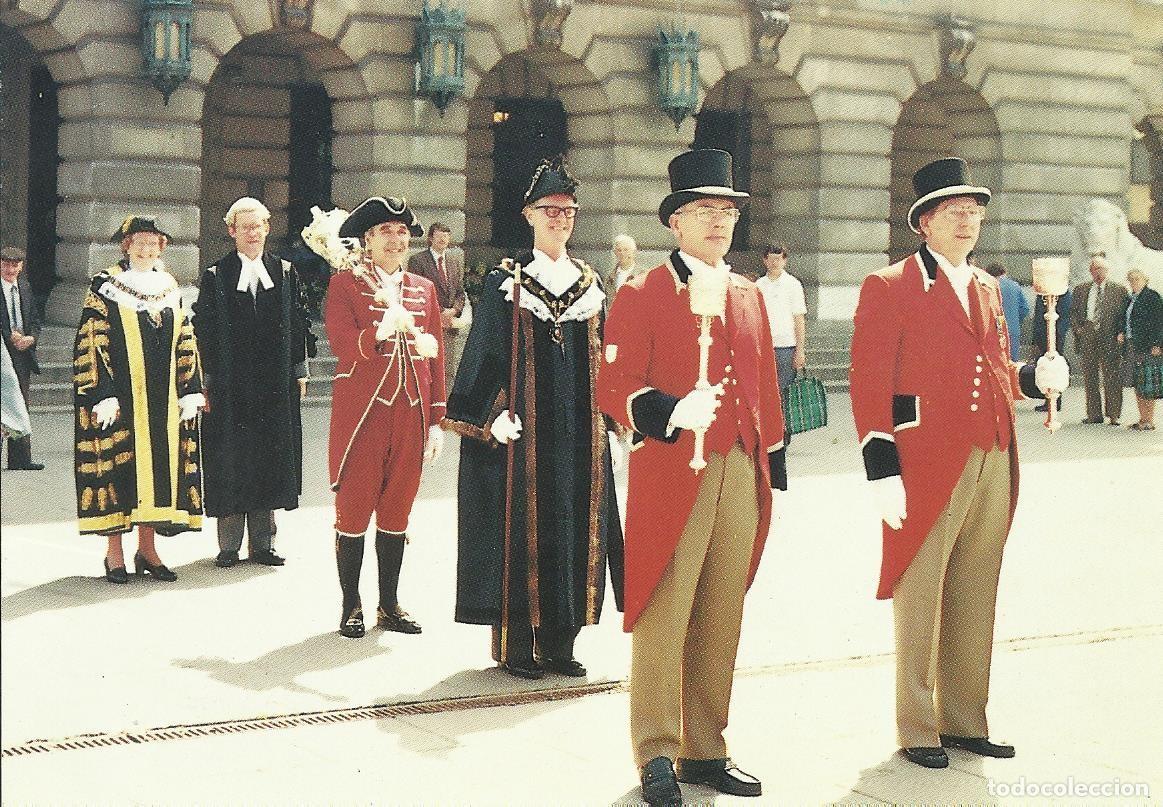 Postales: Postal Ivy Matthews. Lord Mayor of Nottingham. 1984. Escrita por detr&aacute;s por Lord Mayor. 10,5x15 cm.