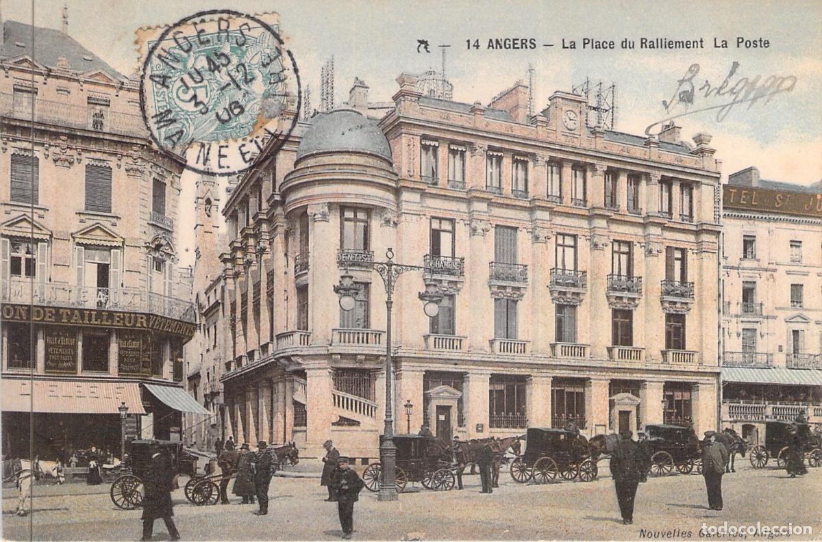 Postales: Postal de Angers: La Place du Ralliement y Edificio de Correos, Francia
