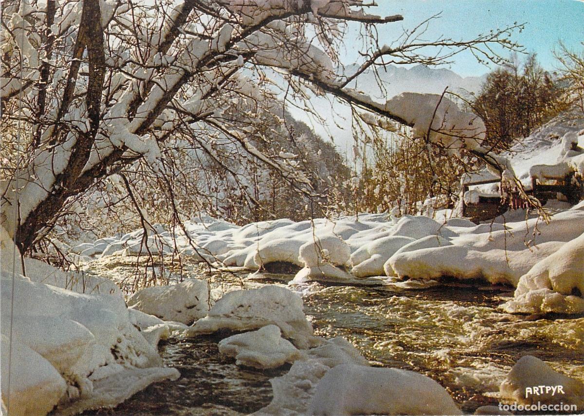 Postales: Postal de los Pirineos: El R&iacute;o Le Gave bajo la Nieve