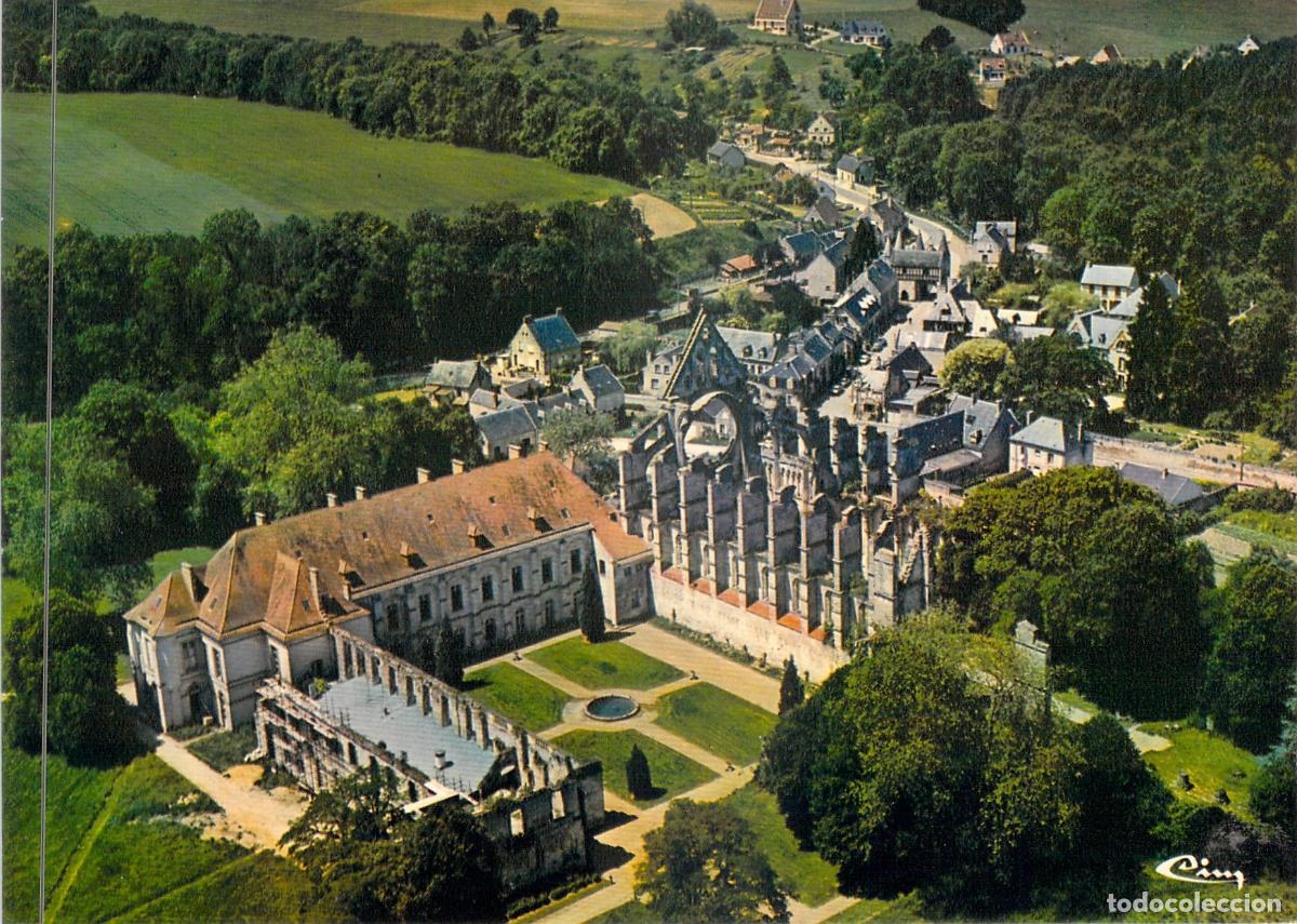 Postales: Postal de Vista A&eacute;rea de la Abad&iacute;a de Longpont, Francia