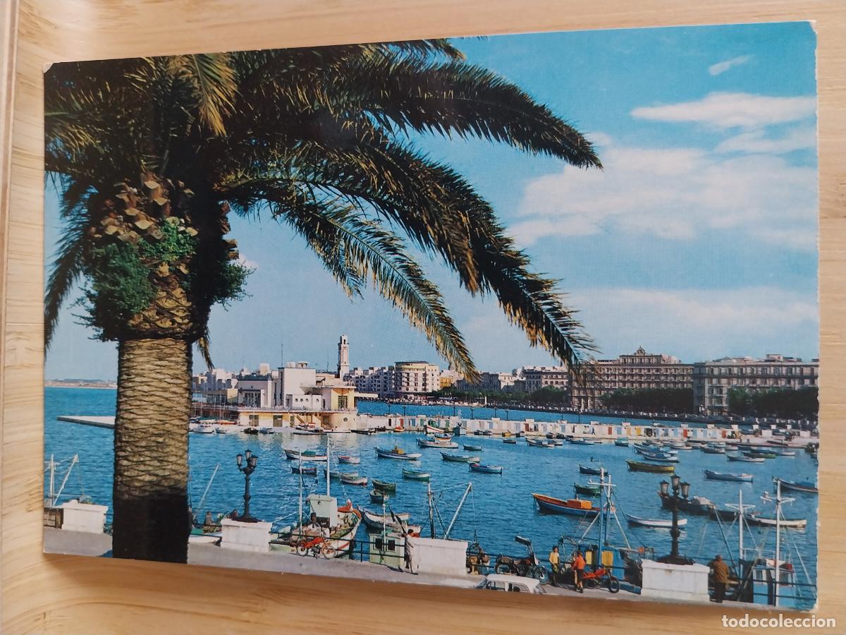 Postales: BARI CIRCOLO CANOTTIERI BARION E LUNGOMARE ED LOBUONO COM BARCOS SC ORIGINAL