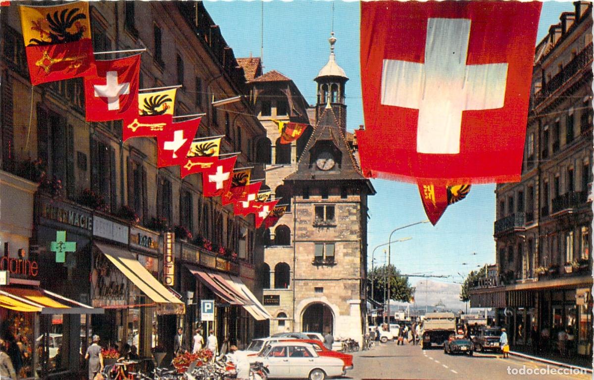 Postales: Postal de Ginebra, Suiza - La Place du Molard con Banderas