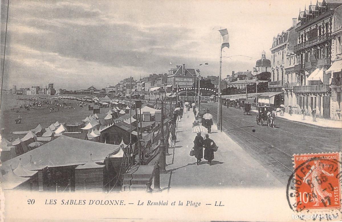 Postales: Postal de Les Sables-d'Olonne: El Paseo del Remblai y la Playa