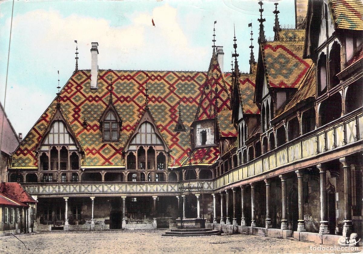 Postkarten: Postal de Beaune: Cour d'Honneur de l'H&ocirc;tel-Dieu, Francia