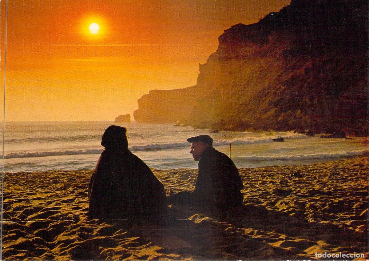 Postales: Postal Atardecer en la Playa de Nazar&eacute; Portugal