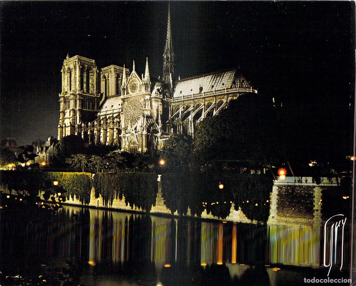 Postales: Postal de la Catedral de Notre Dame de Par&iacute;s de Noche