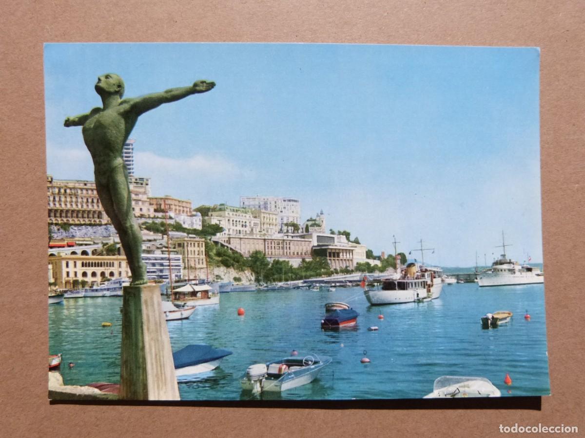 Postales: Postal de Principado de Monaco - El Puerto y la Estatua de los deportes nauticos