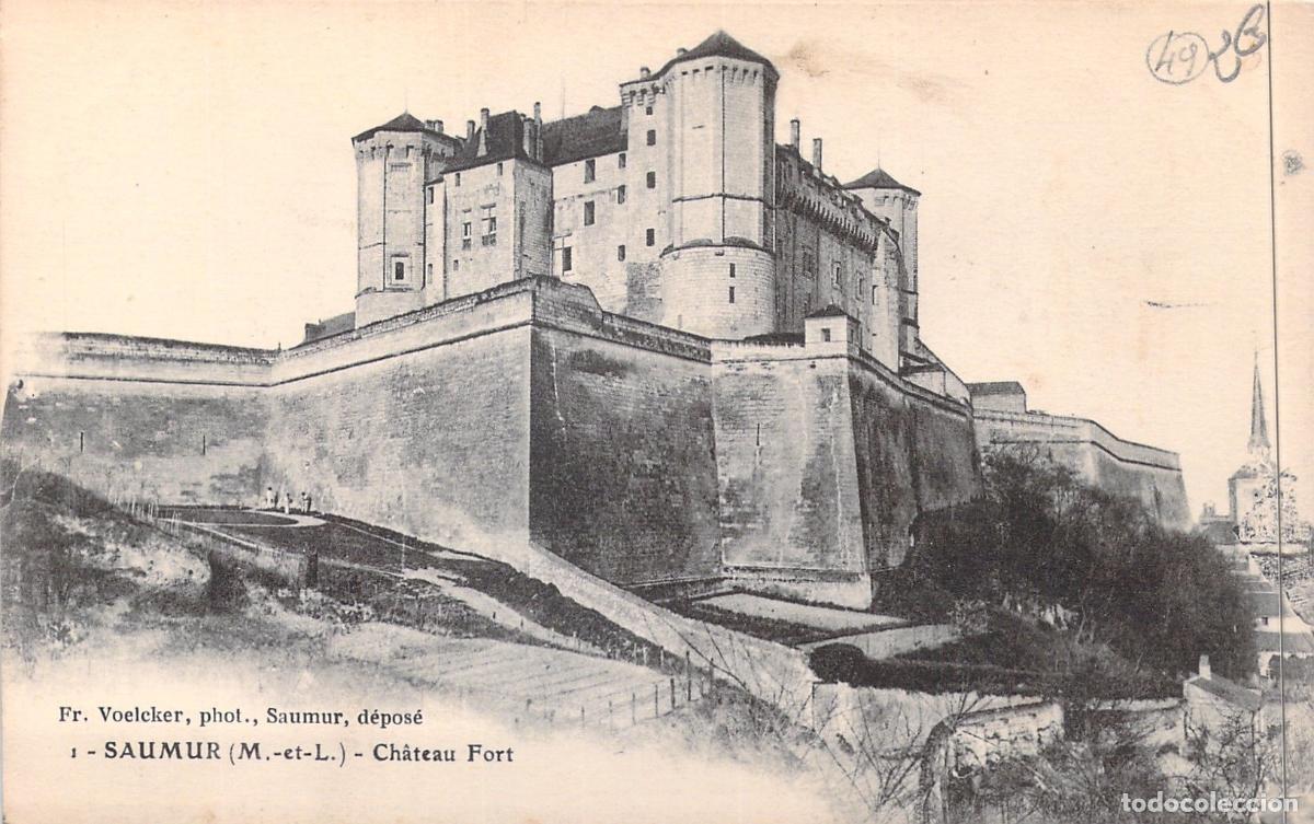 Postales: Postal del Castillo de Saumur en Maine-et-Loire, Francia