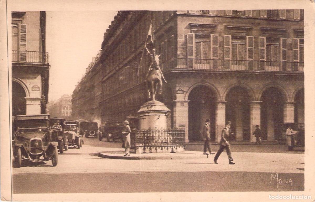 Postales: Postal de la Estatua de Juana de Arco en la Plaza de Rivoli, Par&iacute;s