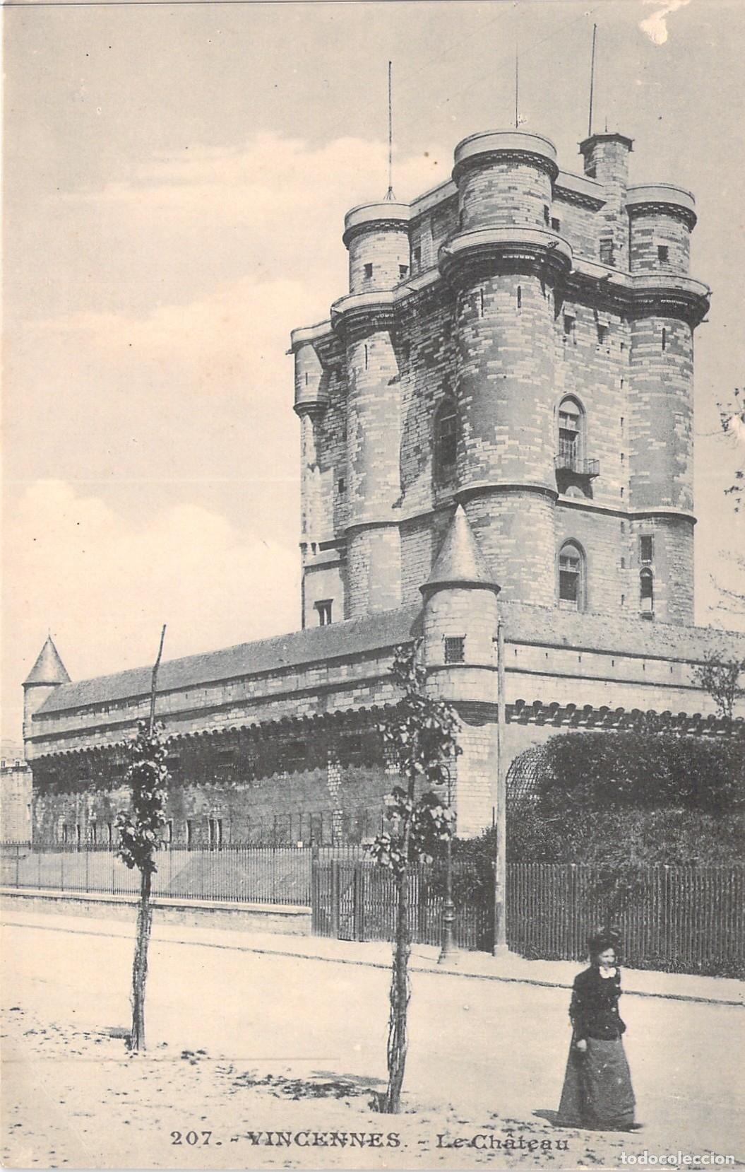 Postales: Postal del Castillo de Vincennes, Francia - Torre y Muralla