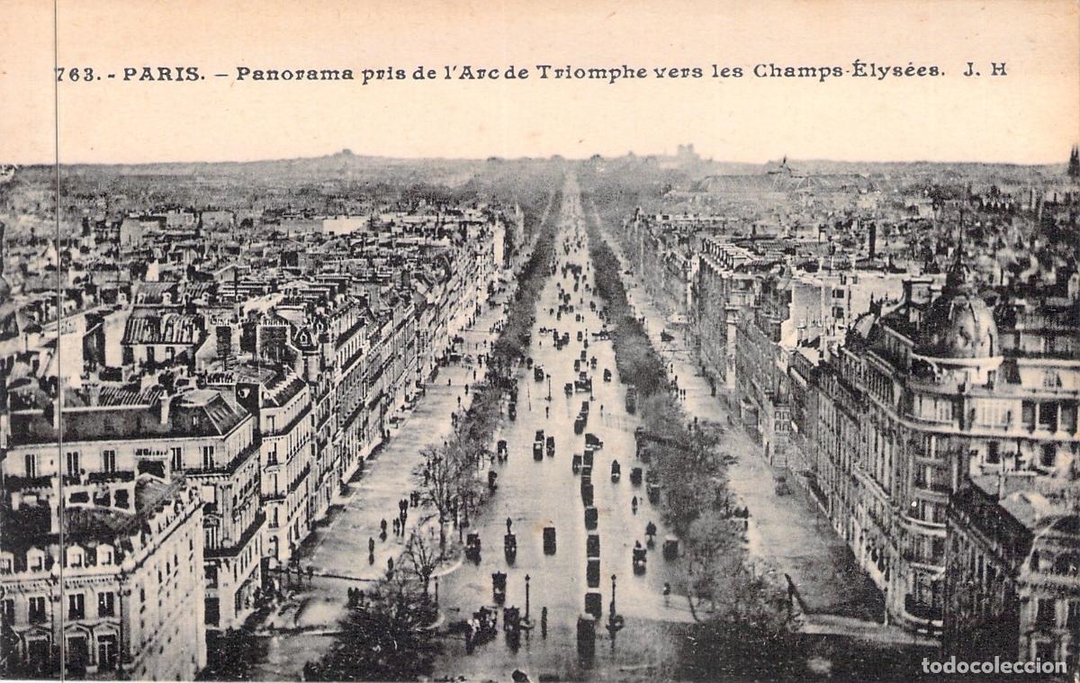 Postales: Postal de Par&iacute;s: Panorama de los Campos El&iacute;seos desde el Arco de Triunfo