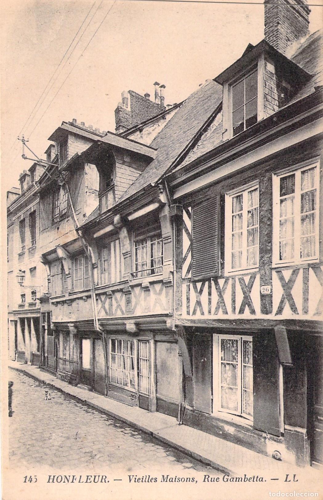 Postales: Postal de Honfleur, Viejas Casas en la Rue Gambetta, Francia