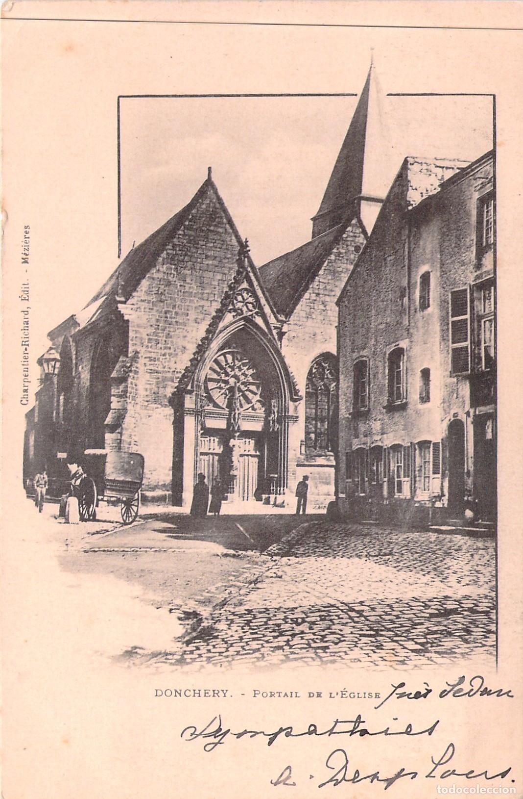 Postales: Postal de Donchery, Francia: Portal de la Iglesia g&oacute;tica